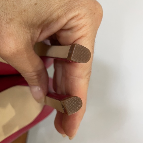 HOT! bebe Talin lace-back red peep-toe pumps sz 8 - Picture 9 of 9